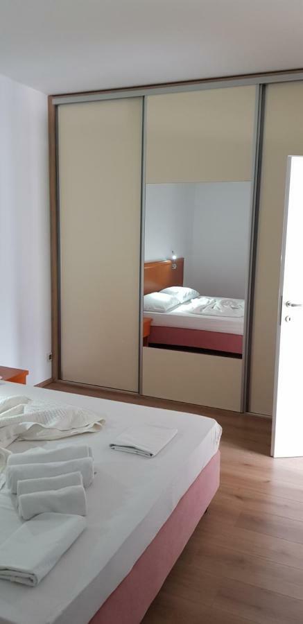 Premium Apartments Joy Primošten Extérieur photo